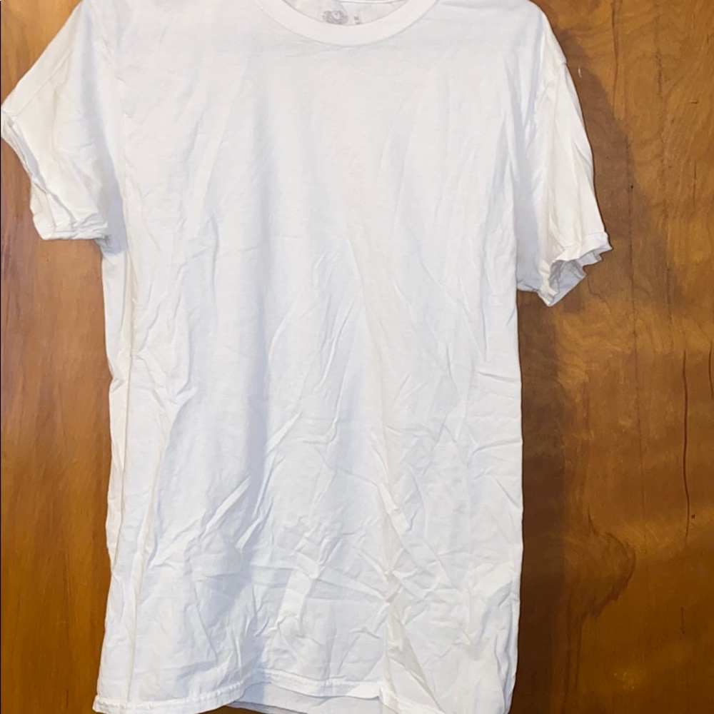 Men’s Fruit of the Loom White T shirt size medium